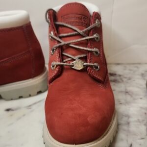Timberland Women Red Lace-Up Highto Boots Sz 6.5